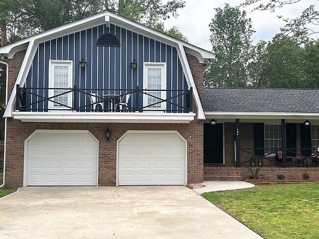 Foto del edificio - 104 Tyvola Dr