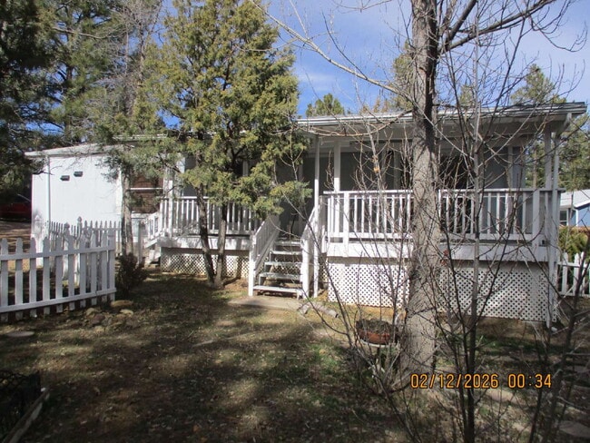 Building Photo - 3001 W Young