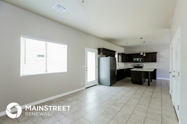 Foto del edificio - 2000 N 36th St