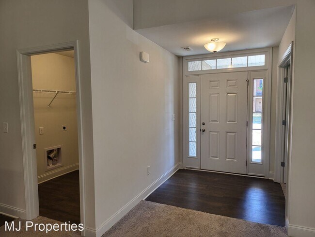 Building Photo - 4 br, 2 bath House - 125 Harold Murphy Dr