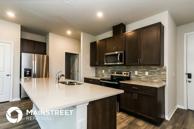 Building Photo - 1816 Woodleaf Hammock Ct