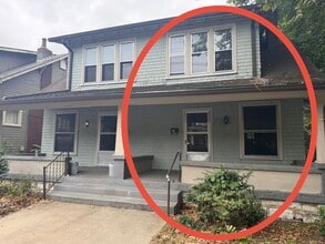 Building Photo - 423 Steele St