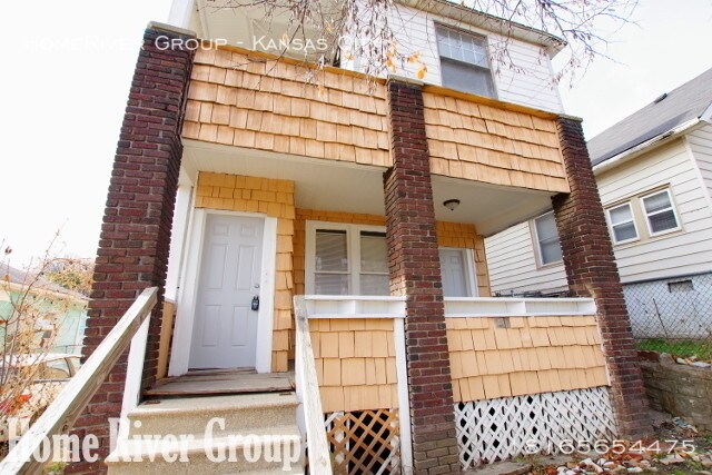 Building Photo - 412 N Wheeling Ave