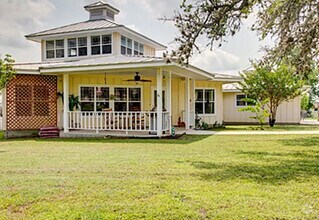 Building Photo - 106 Austin Dr S