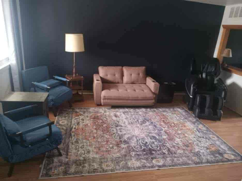 Primary Photo - 1570 Lee Terrace Dr