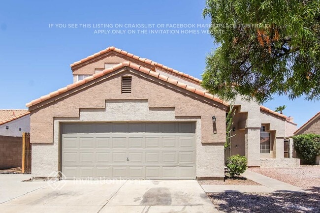 Building Photo - 8526 W Cambridge Ave