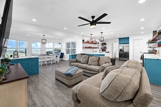 Building Photo - 8010 Ocean Dr