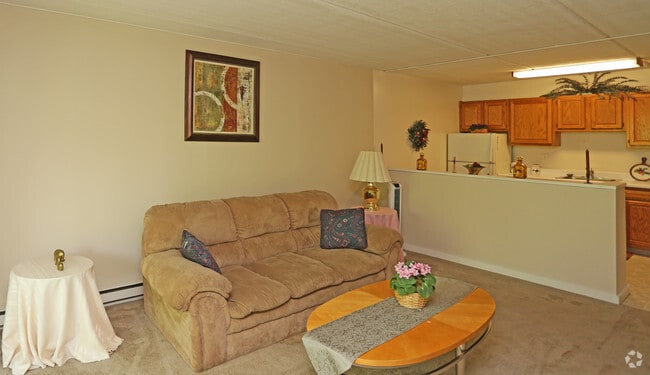 Interior Photo - North Pointe