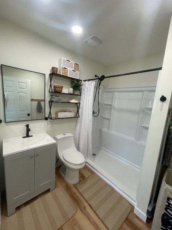 Foto del edificio - 942 Ruby Dr