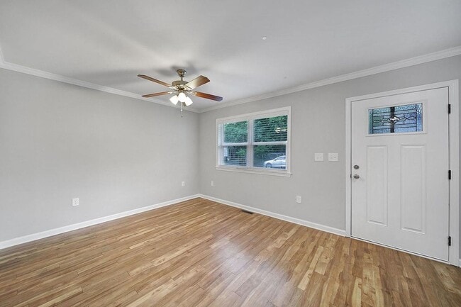 Foto del edificio - 247 Salem St SW