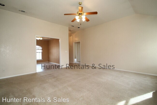 Building Photo - 3 br, 2 bath House - 3902 Llano Estacado Ct.