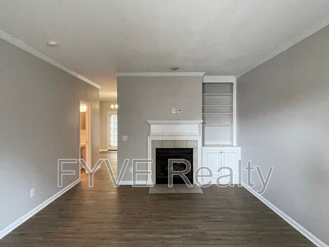 Foto del edificio - 3163 Parthenon Ave