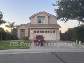 Building Photo - 3232 Balada Way