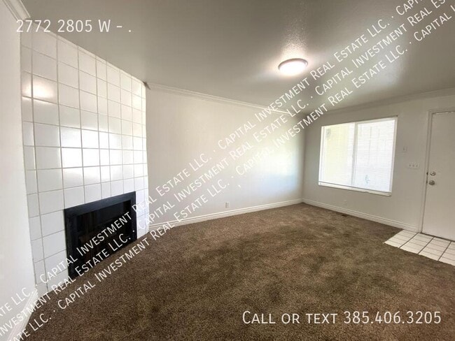 Building Photo - 2772 2805 W
