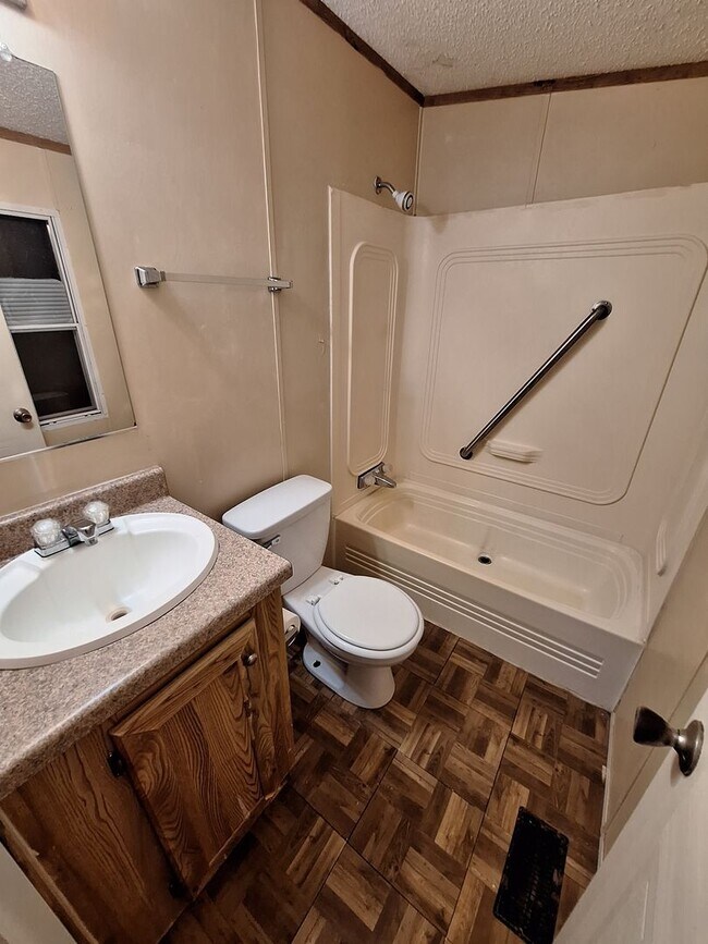 Foto del edificio - 103 Co Rd 151