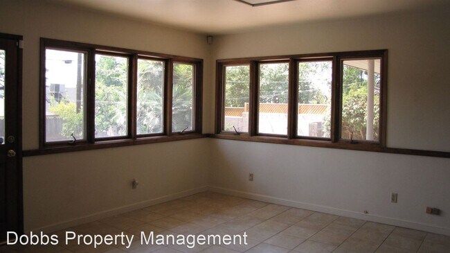 Building Photo - 3 br, 2 bath House - 109 Panorama Dr.