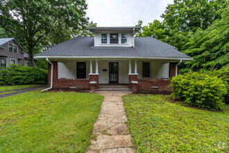 Building Photo - 3224 Garden Dr