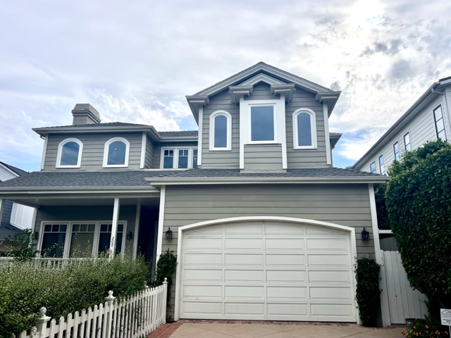 Building Photo - 209 S Carmelina Ave