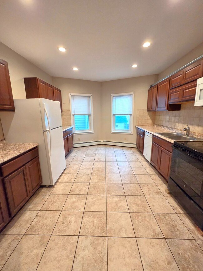 Foto del edificio - 1340 Cranston St