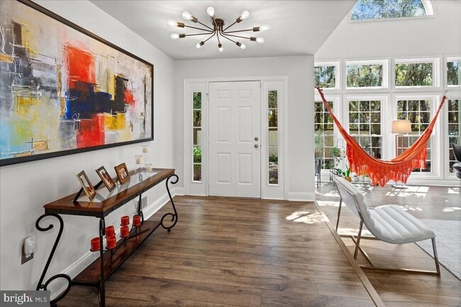 Foto del edificio - 9 Cromwell Ct