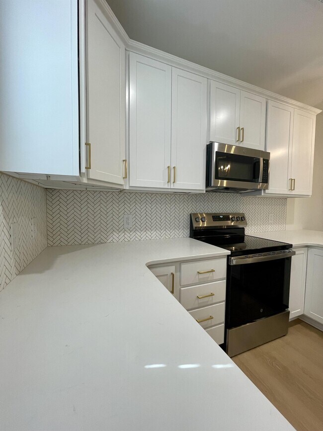 Foto del edificio - 556 Leesville Rd