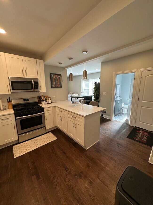 Foto del edificio - 2105-07 N Lawndale Ave