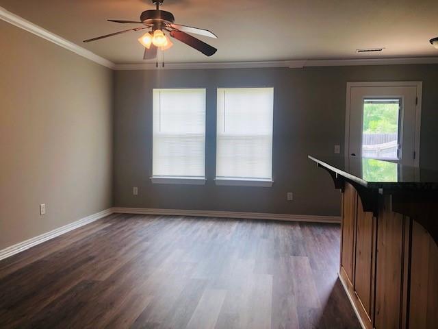 Foto del edificio - 6200 SW Chickadee St
