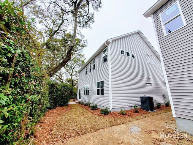 Building Photo - 6504 Oak Canopy Dr