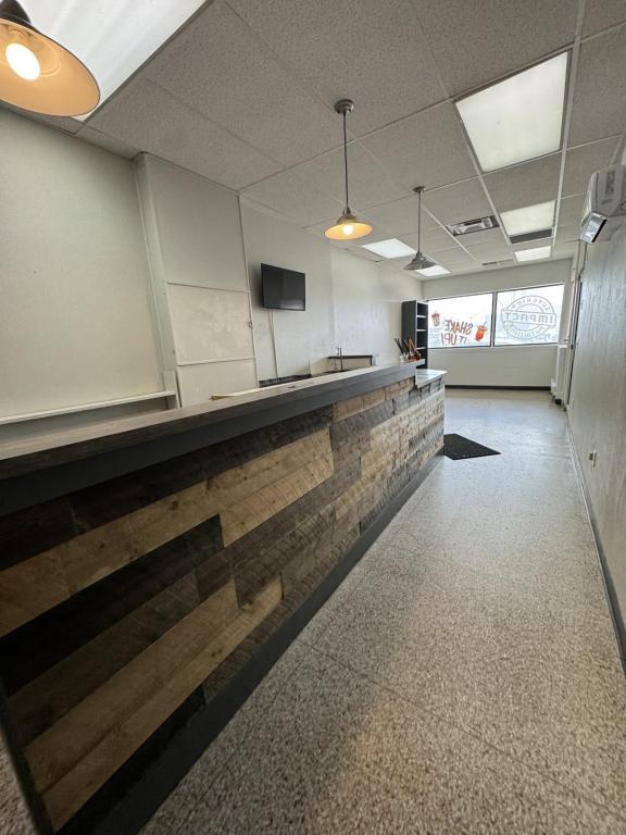 Building Photo - 1017 Tower Ave