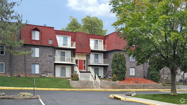 Building Photo - Mickley Run Apartments