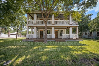 Building Photo - 224 Queen Anne Ct