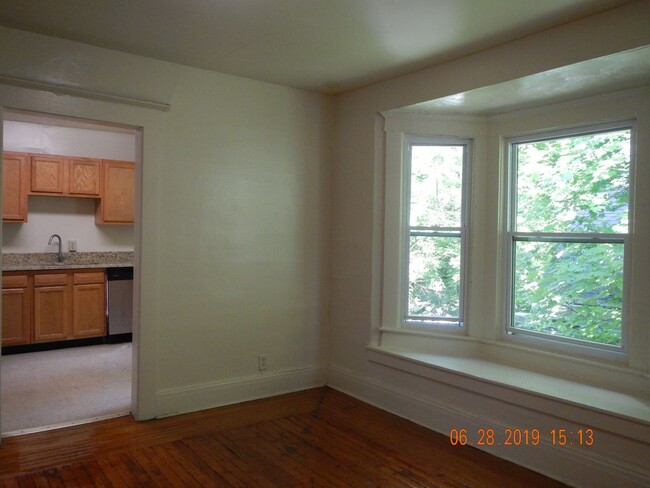 Building Photo - 1217 Madison St