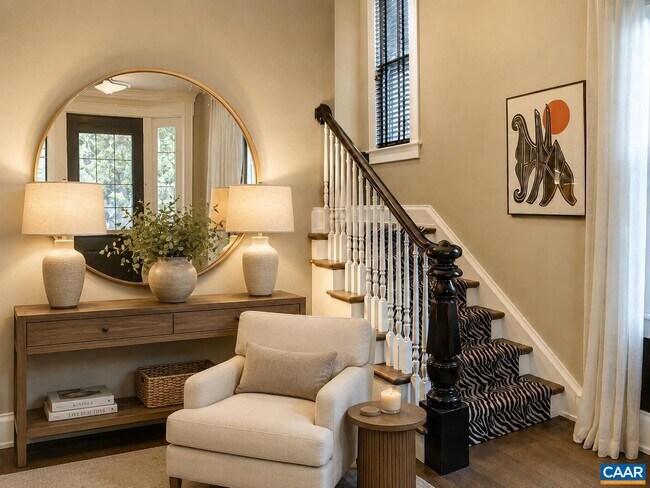 Foto del edificio - 423 2nd St NE