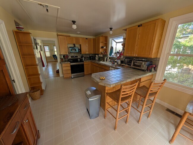 Foto del edificio - 3049 Wheeler St