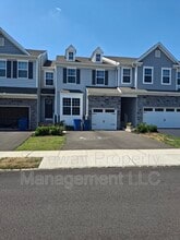 Building Photo - 2503 Charleston Dr