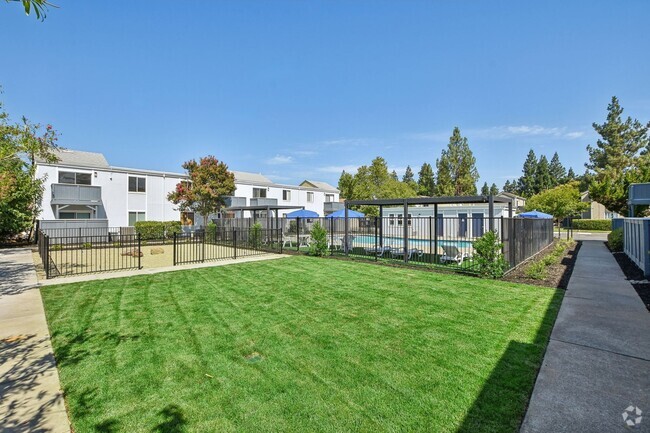 Building Photo - Rosemont Terrace Apartments