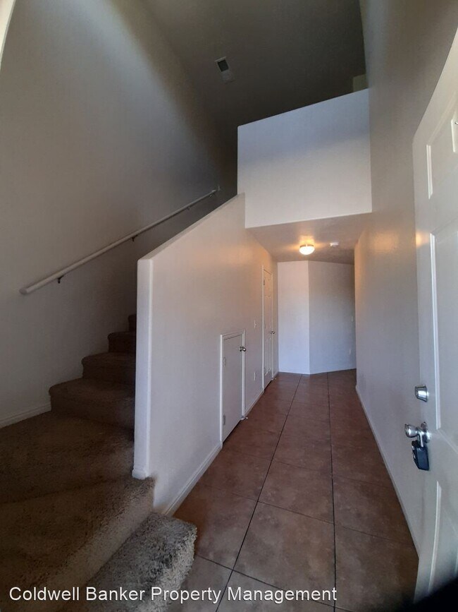 Building Photo - 3 br, 2.5 bath House - 1094 N 1550 W  Unit 10