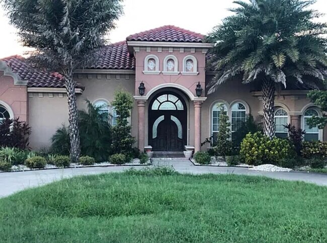 Building Photo - 1214 Eldora Rd