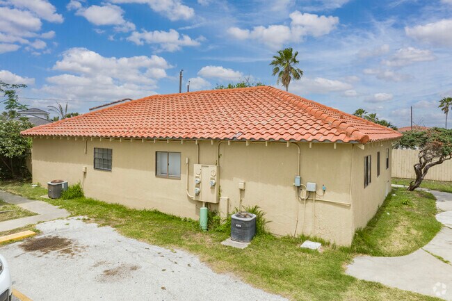 Apartamento secundario - 542 W Polk St
