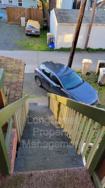 Foto del edificio - 728 SW 3rd St