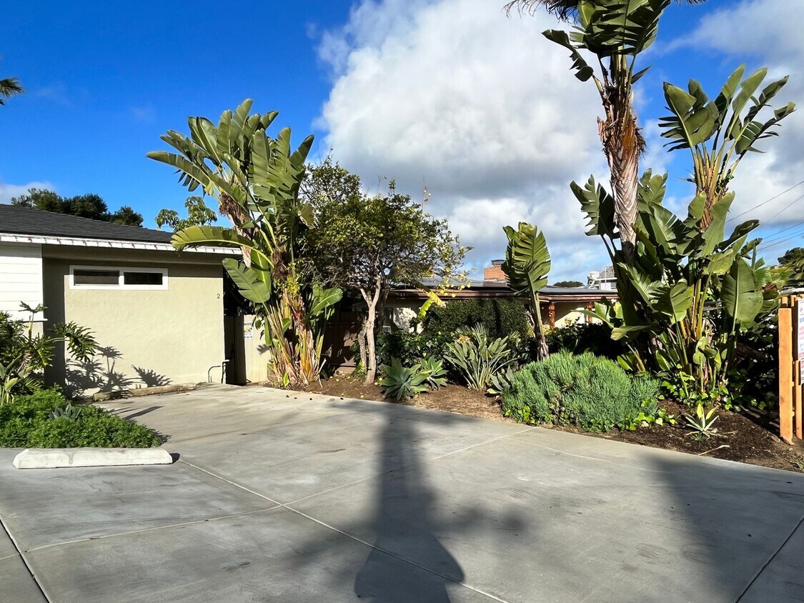 Foto principal - Lovely, 1BD/1BA with private entry and yar...