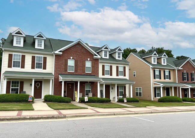 Building Photo - Riverwood Ranch Townhomes