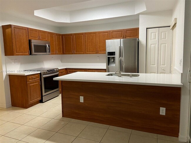 Foto del edificio - 1002 SW 144th Ave