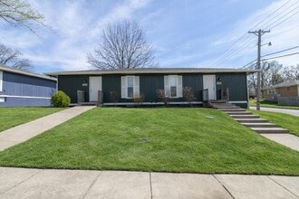 Building Photo - 204 Wheaton Ct