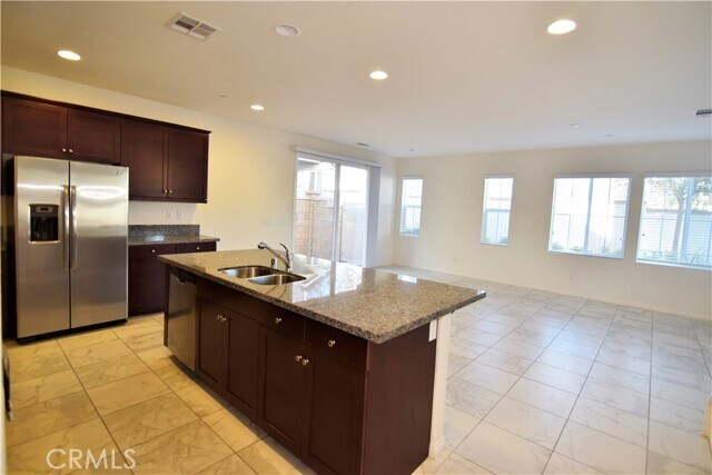 Building Photo - 8626 Stoneside Dr