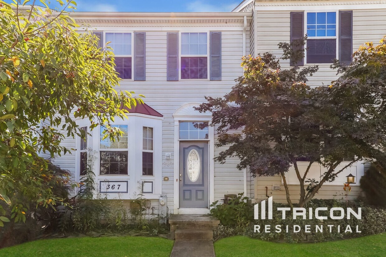 Foto principal - 367 Woodland Green Ct