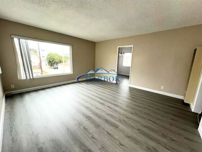 Foto del edificio - 32303 Phantom Dr