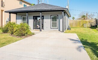 Building Photo - 294 Debbie Ln