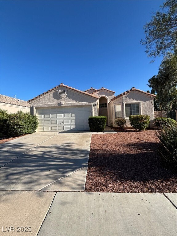 Foto del edificio - 3193 Castle Canyon Ave