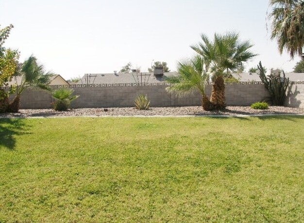 Foto del edificio - COMING SOON 10/15/2024!!!  BEAUTIFUL 3BD/2...